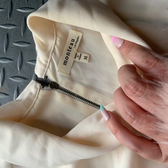 Cream blouse turtleneck tank boho spring mock neck classic top party - Picture 2 of 2